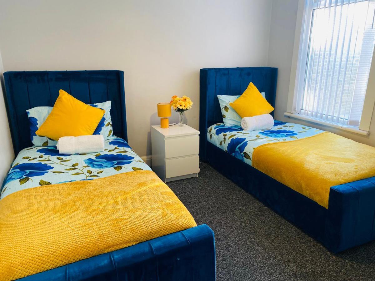 London Manor Homes 외부 사진