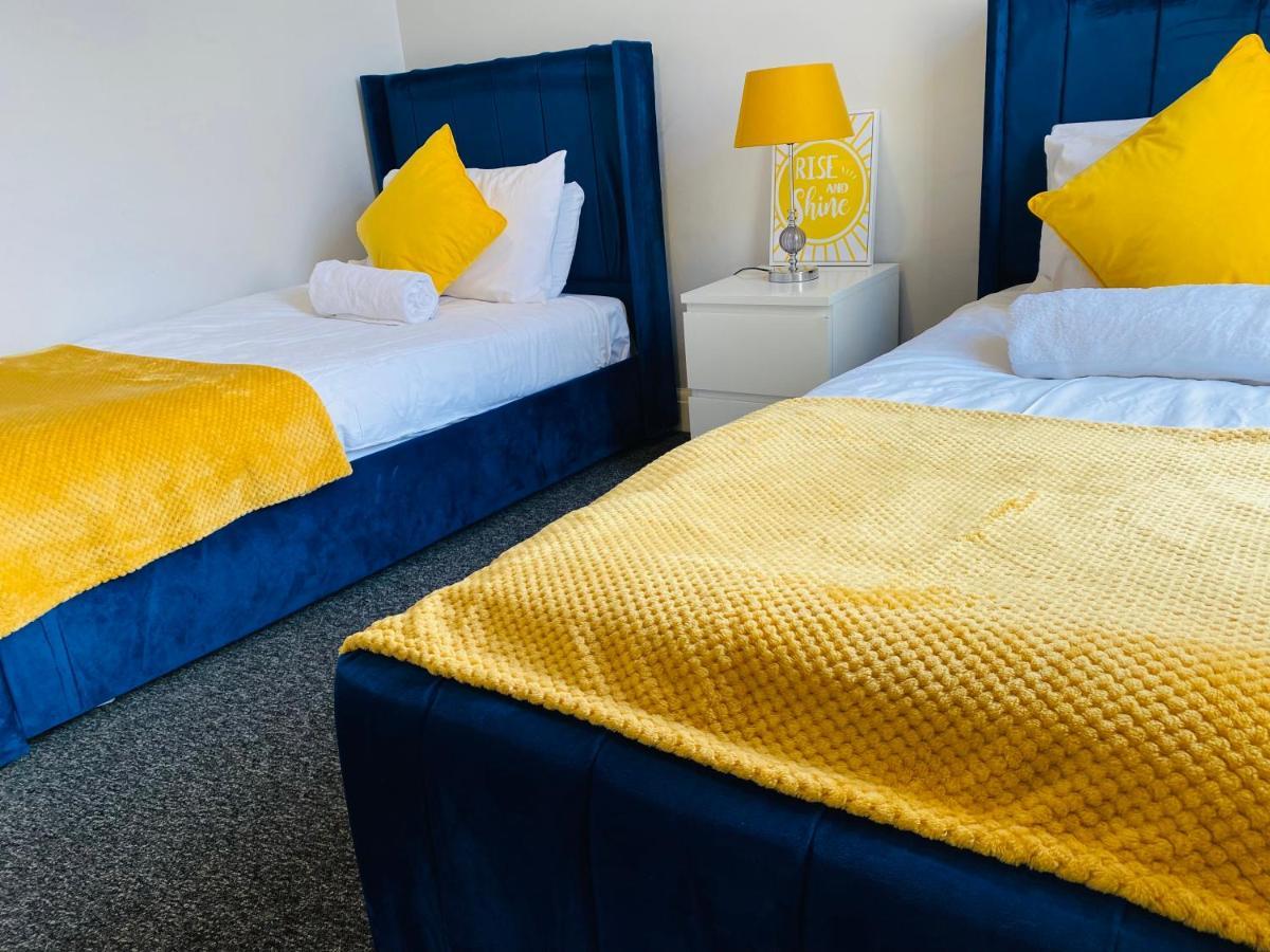 London Manor Homes 외부 사진