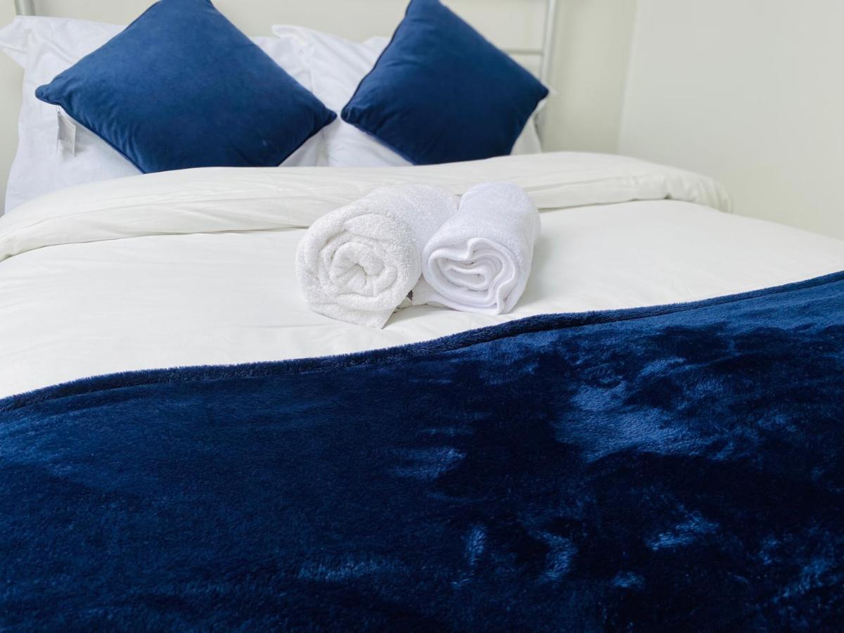 London Manor Homes 외부 사진