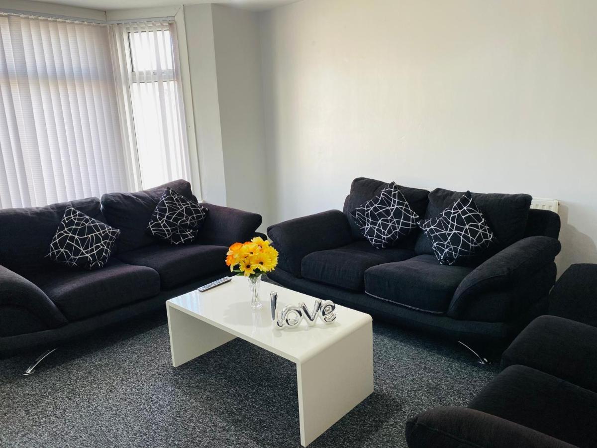 London Manor Homes 외부 사진